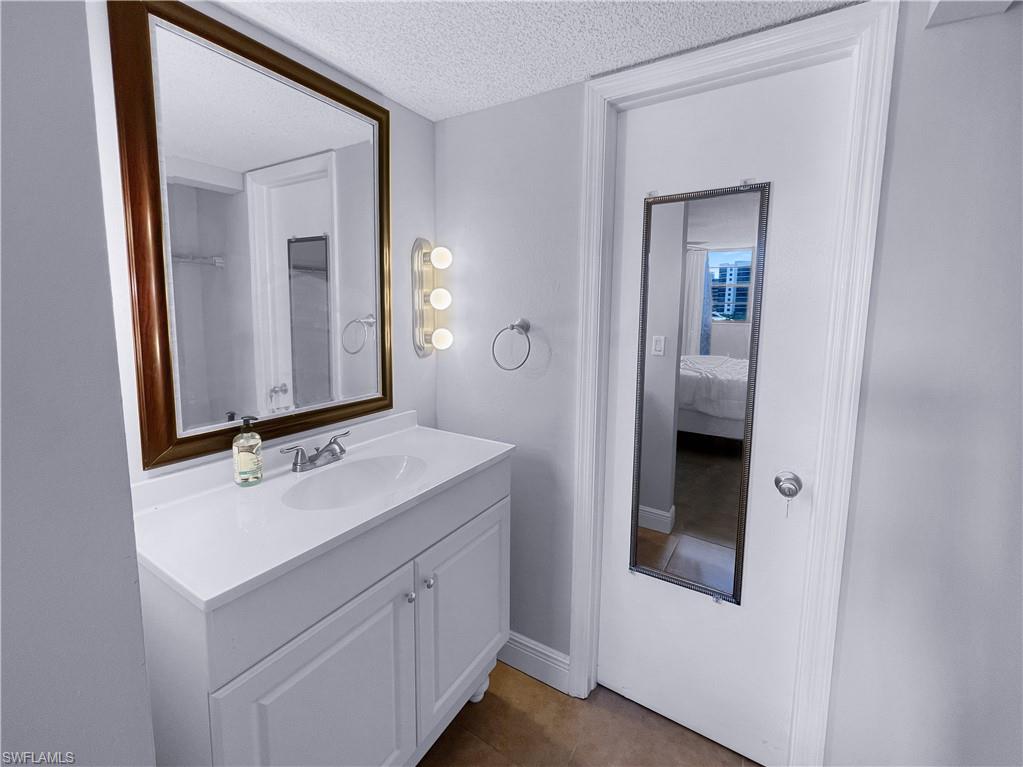 5900 Bonita Beach RD # 203