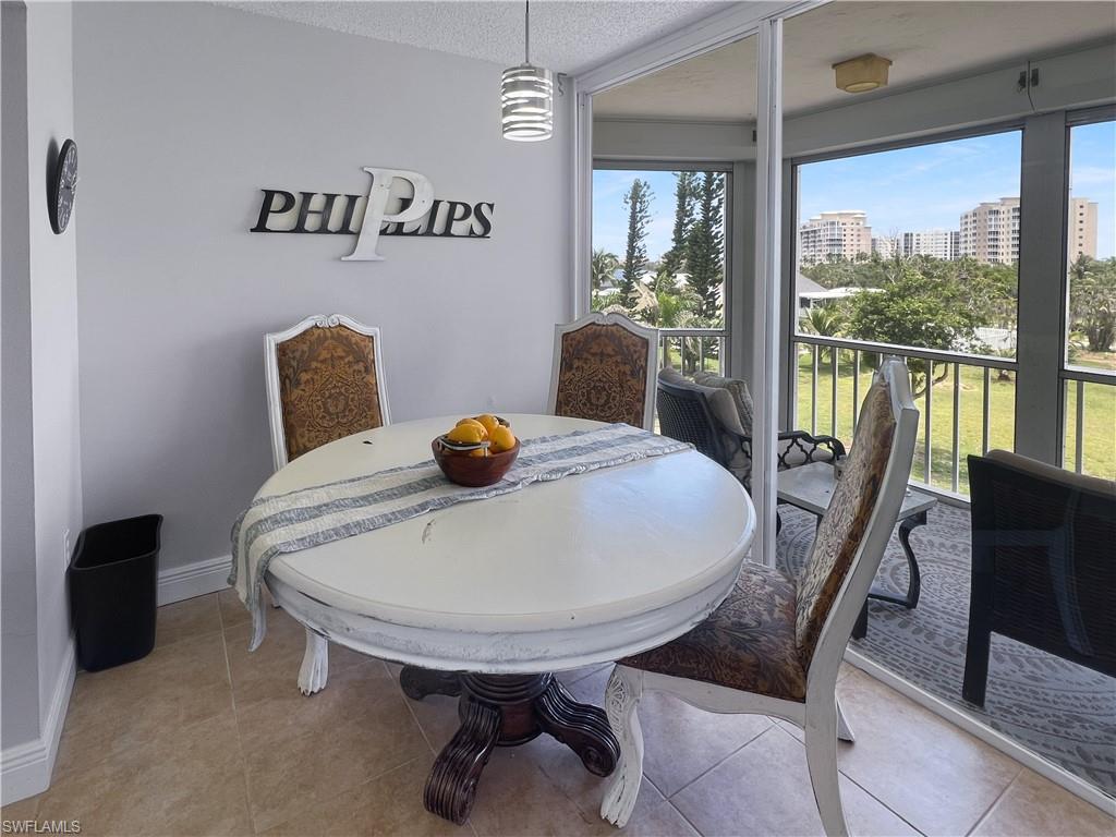 8401 Estero BLVD # 304