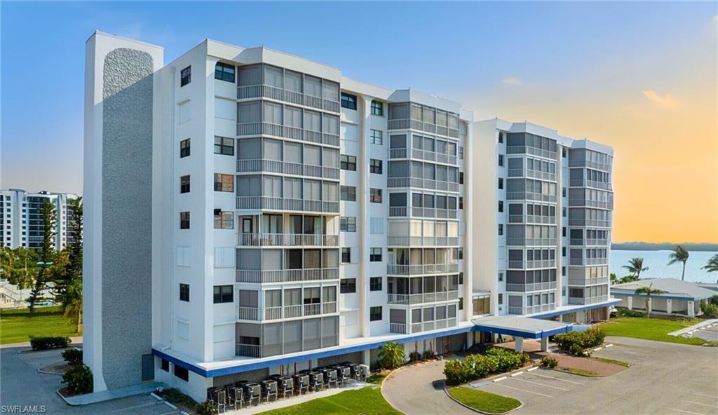 8401 Estero BLVD # 304
