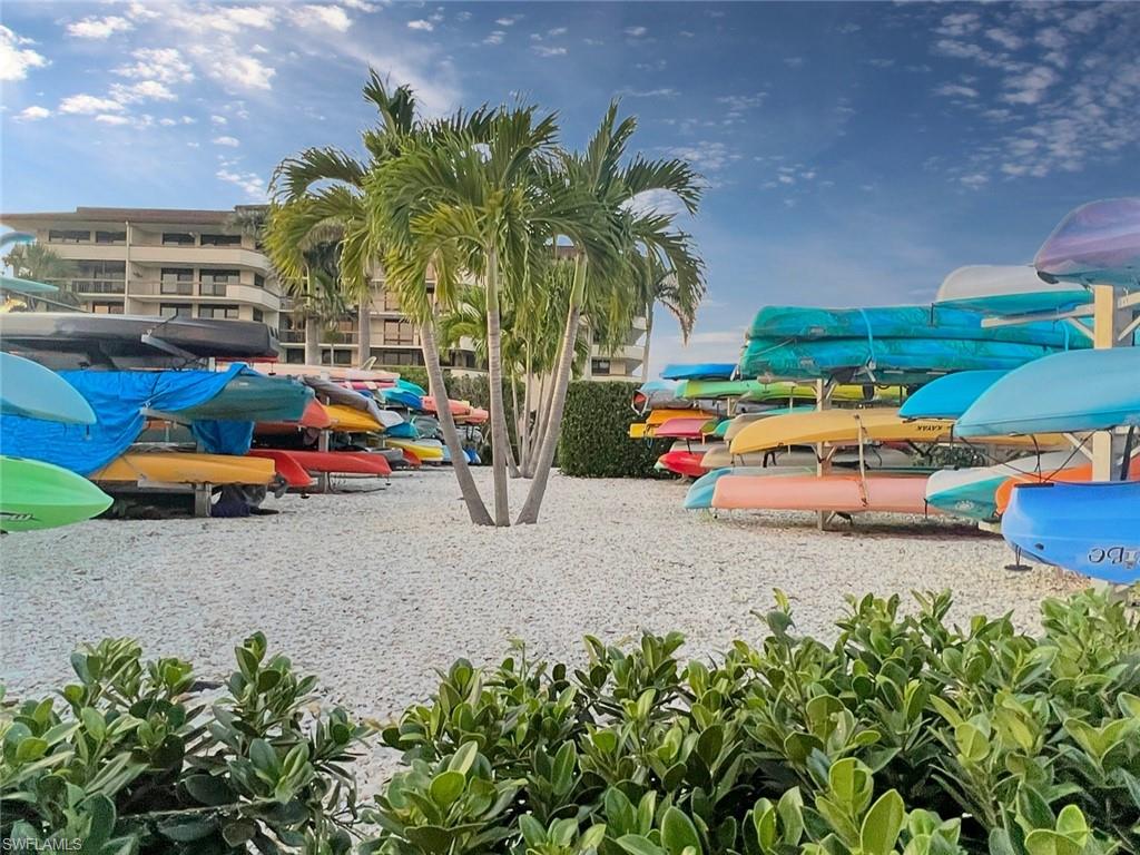 320 Seaview CT # 608, MARCO ISLAND Unit: 2-608