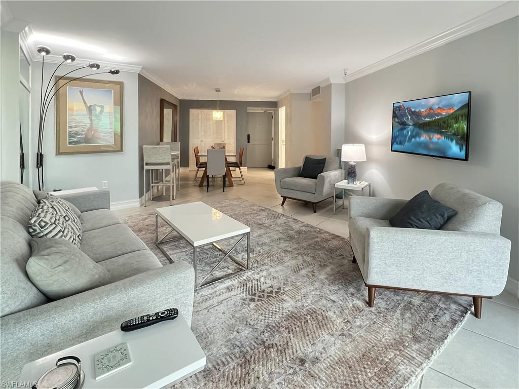 320 Seaview CT # 608, MARCO ISLAND Unit: 2-608