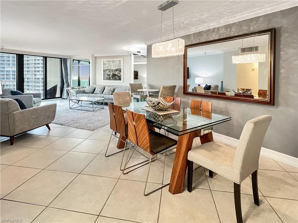 320 Seaview CT # 608, MARCO ISLAND Unit: 2-608