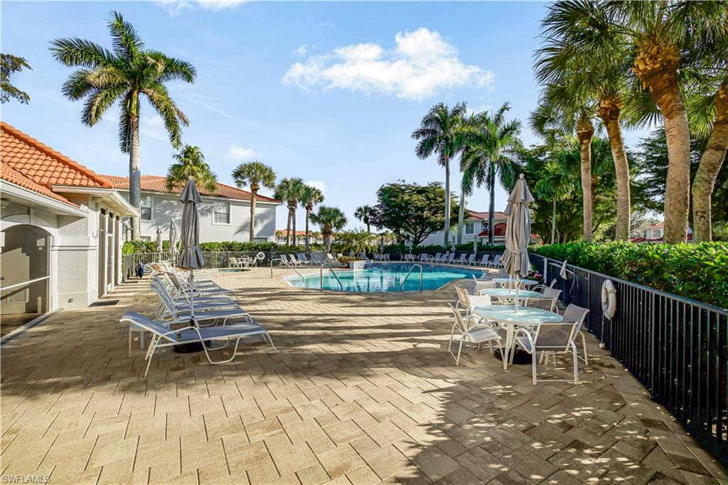 2220 Arielle DR # 2006