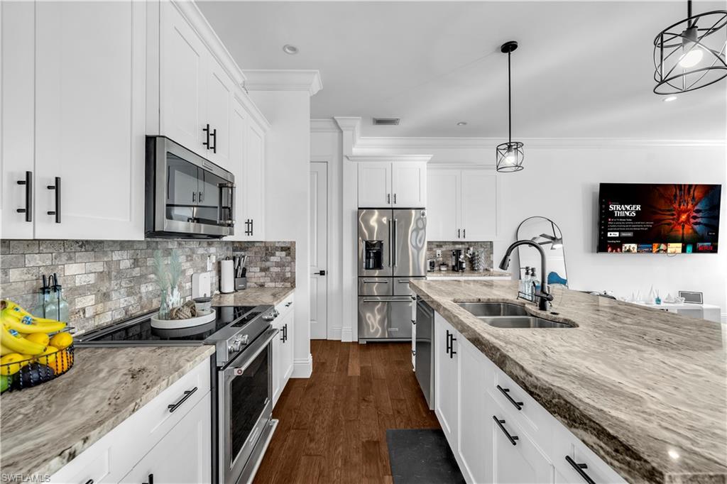 11141 Palmetto Ridge DR