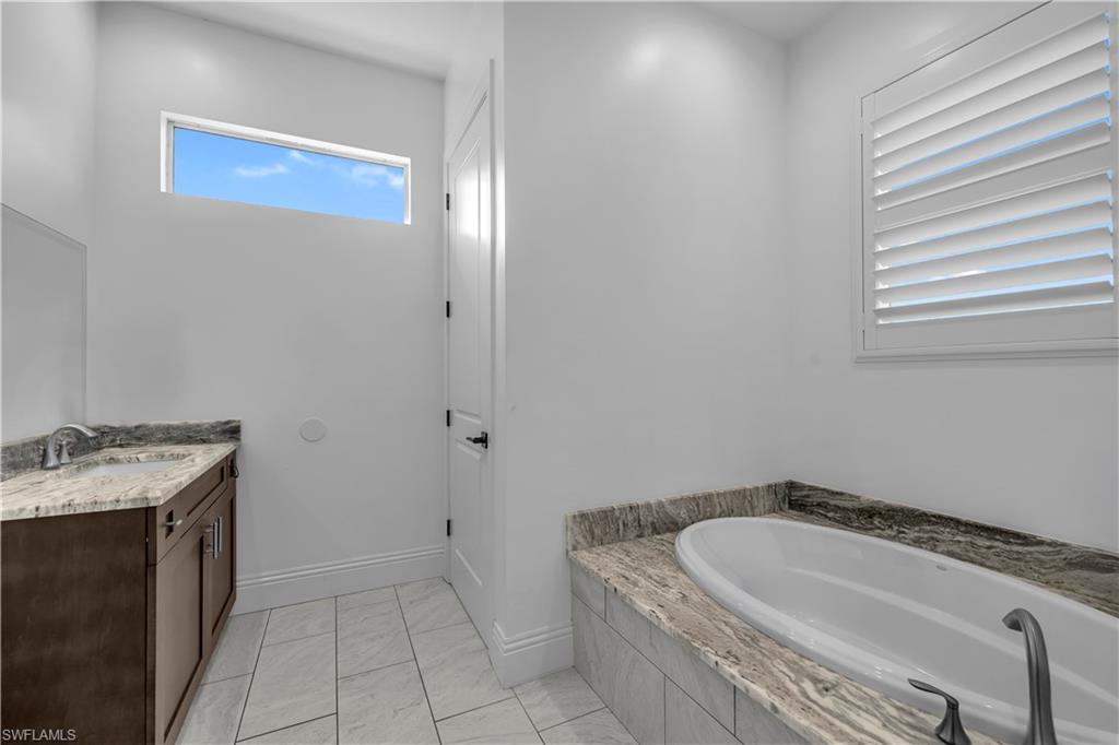 11141 Palmetto Ridge DR