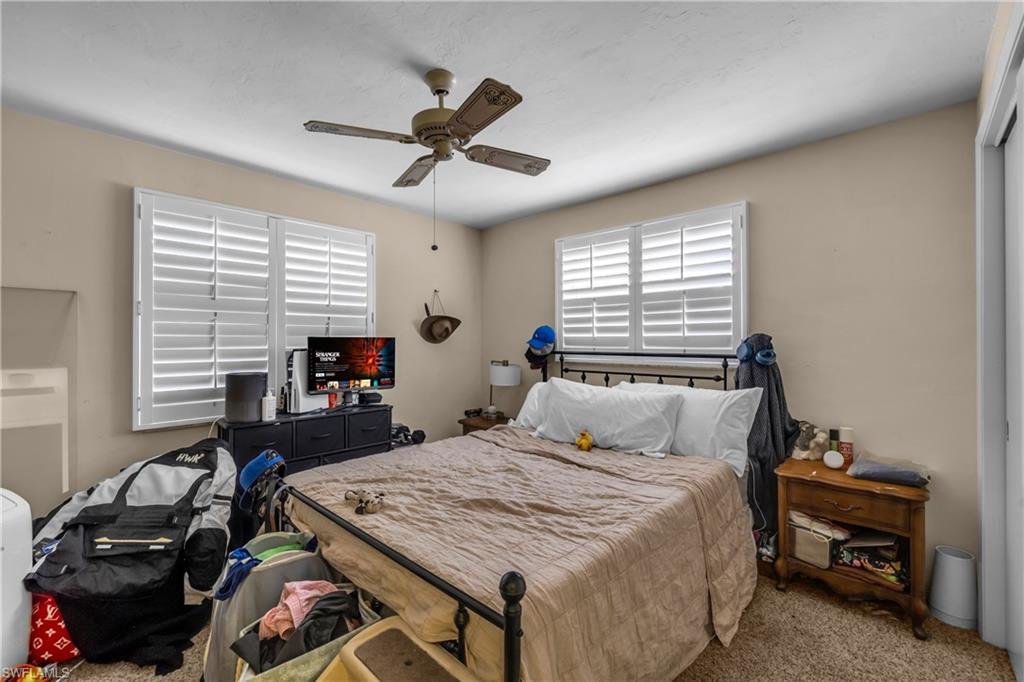 690 Murex DR