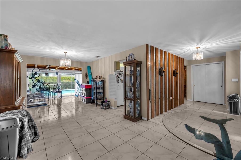 690 Murex DR
