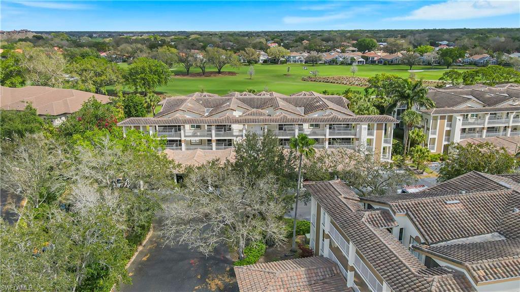 6045 Chardonnay LN 302