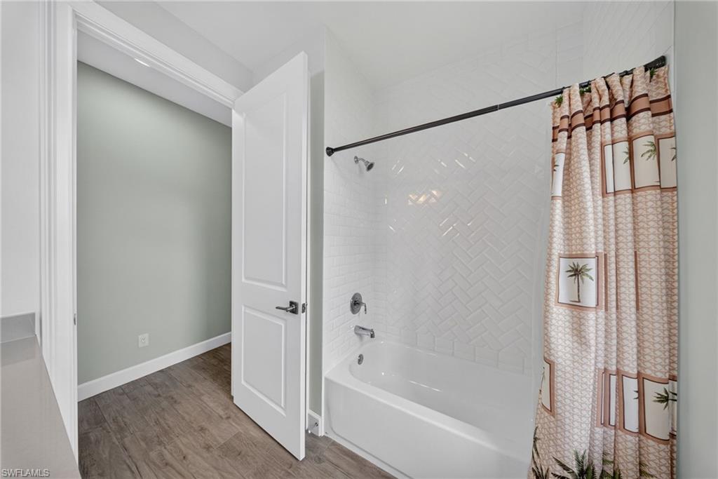 37 Johnnycake DR