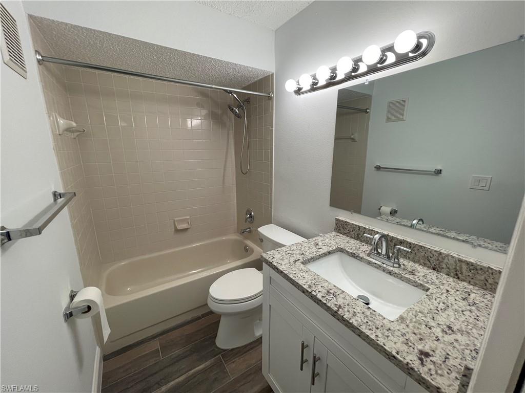 2190 Arbour Walk CIR 2216