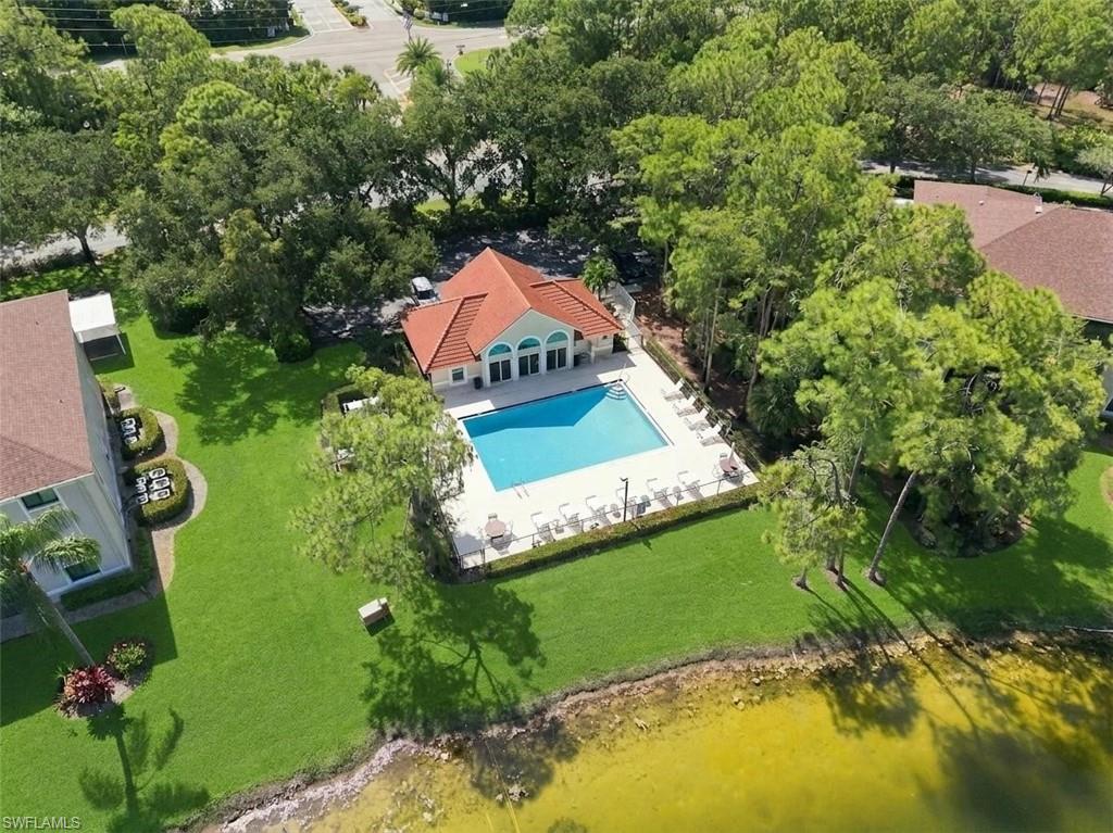 5767 Deauville CIR D106