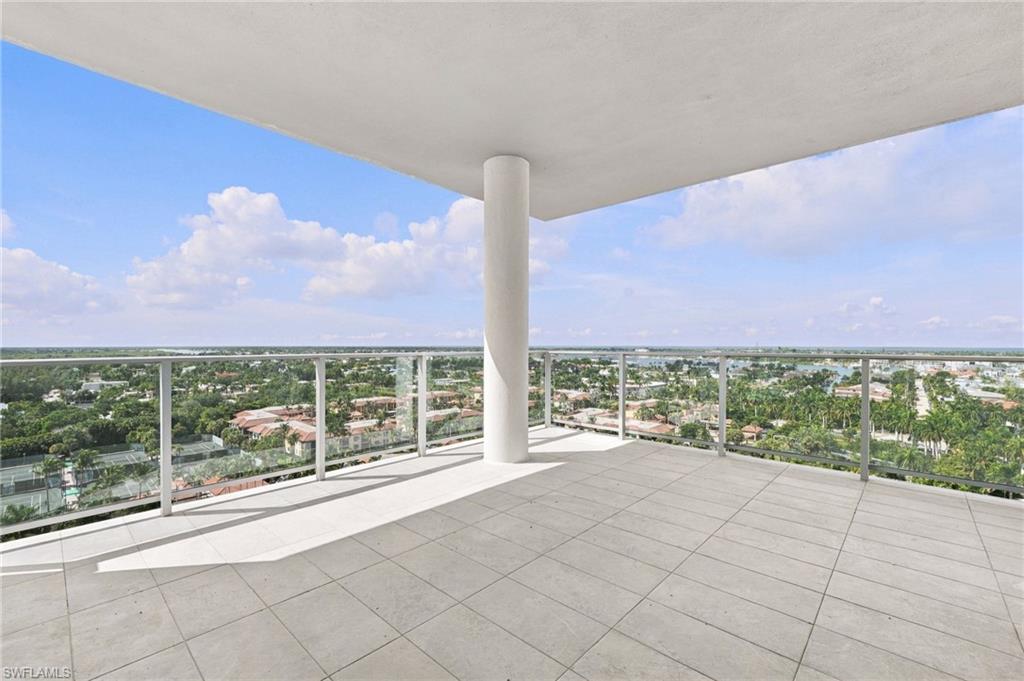 1925 Metropolitan BLVD 1204
