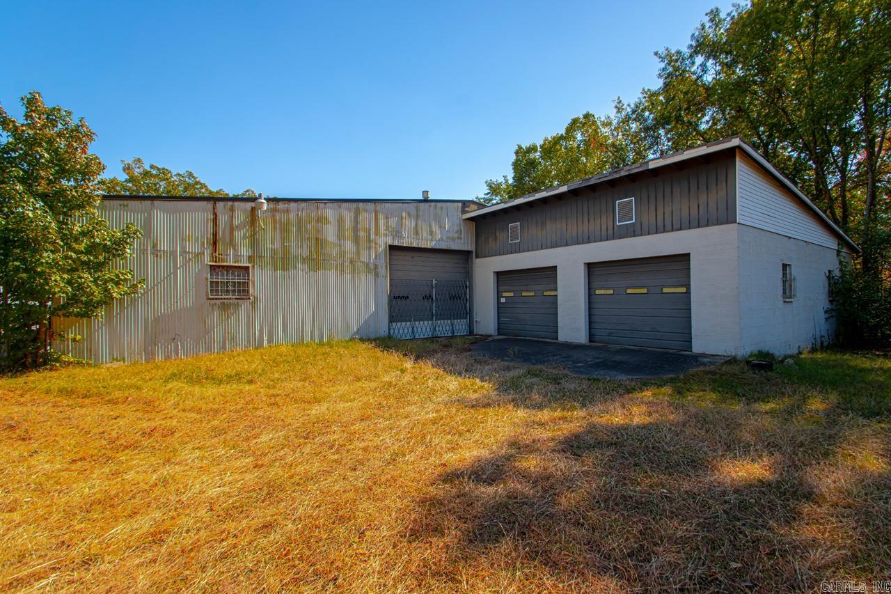 7900 Doyle Springs Road