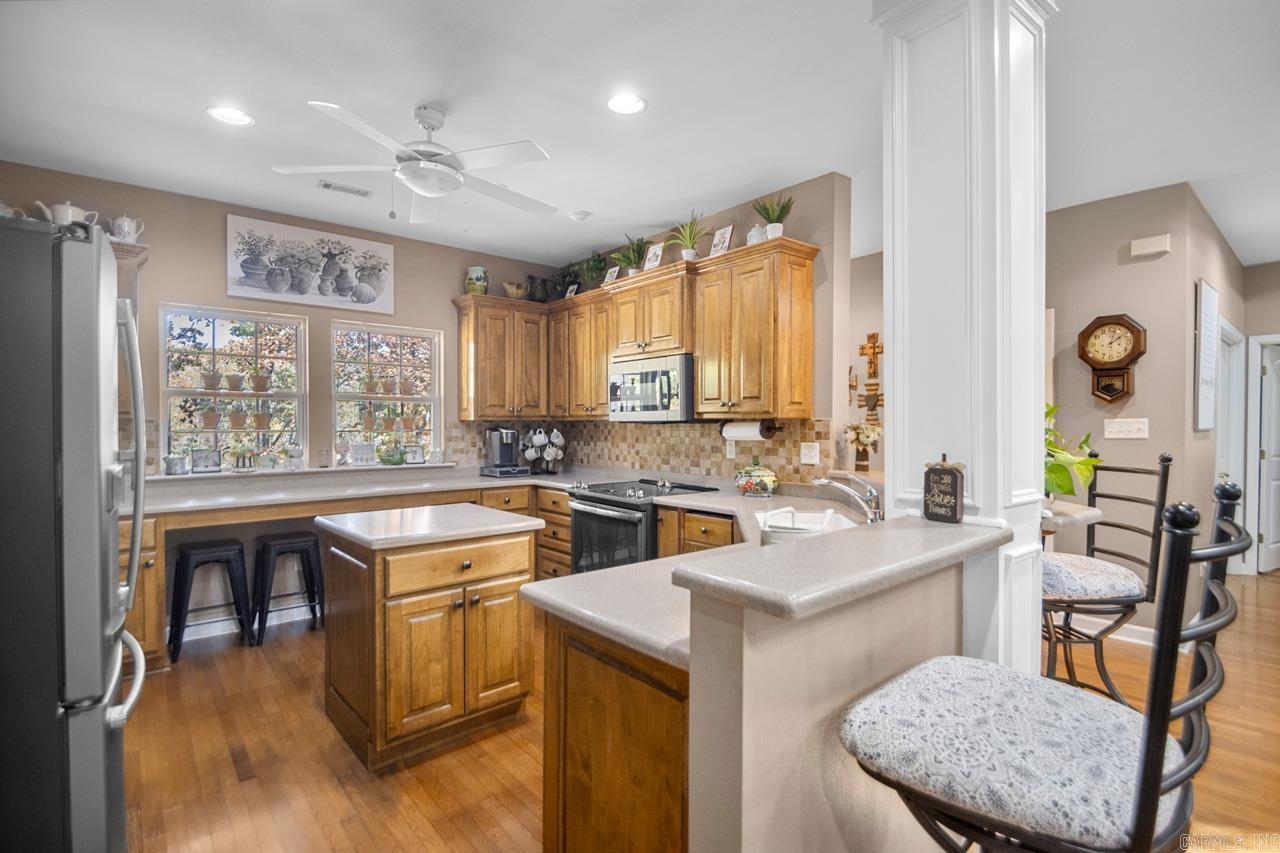 1011 Salina Springs Cove