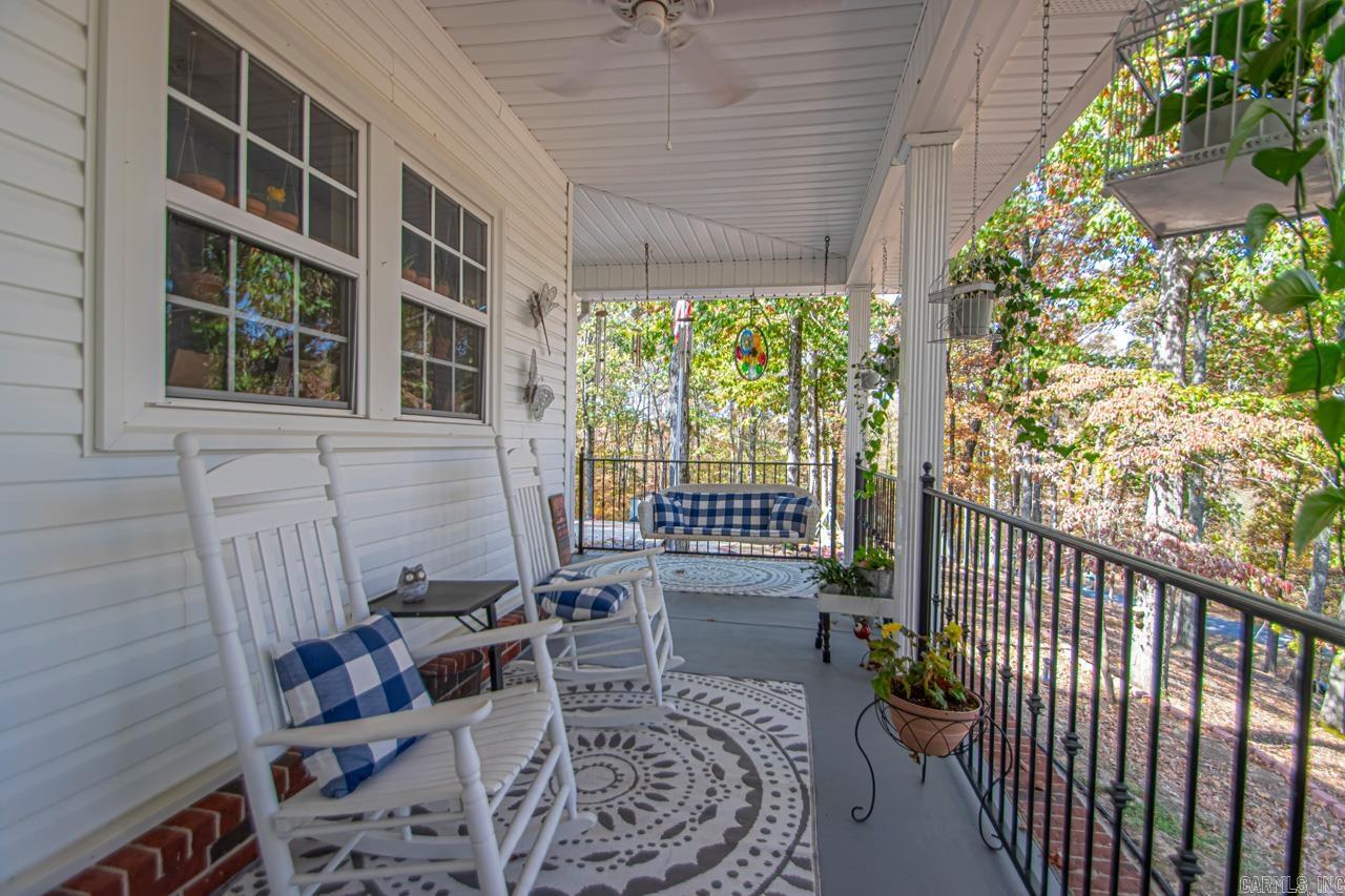 1011 Salina Springs Cove