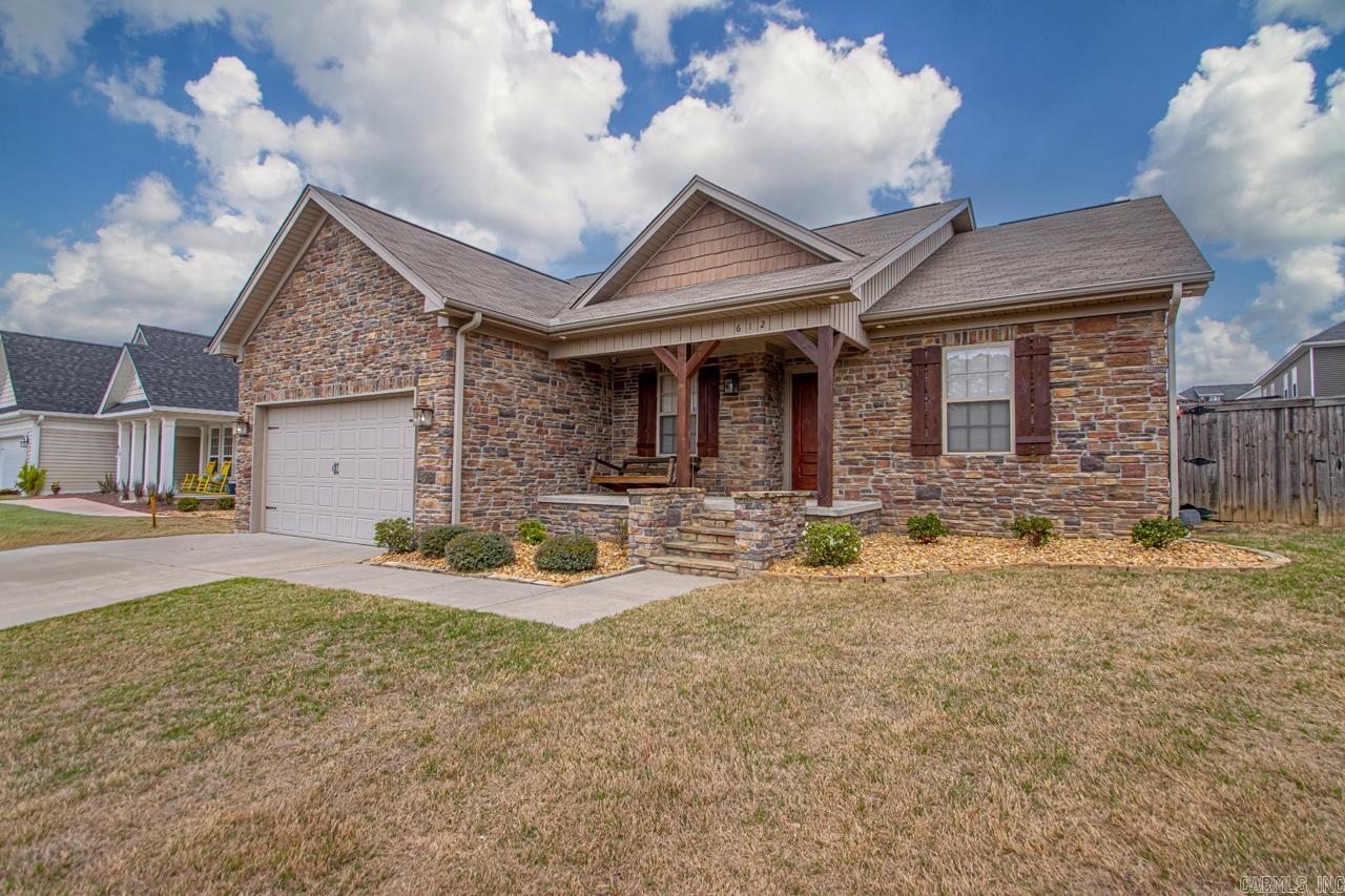 612 Surrey Lane