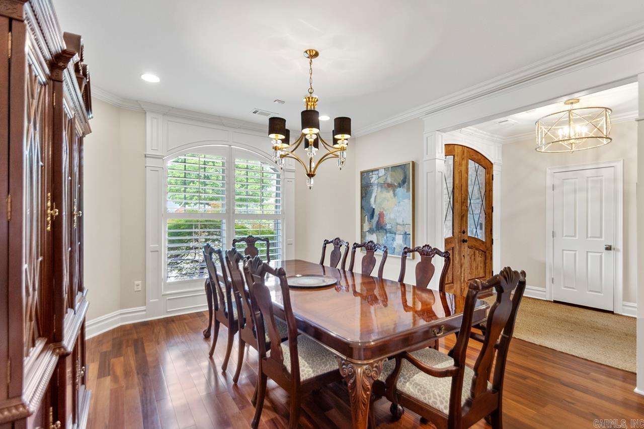 1212 Kenwood Road