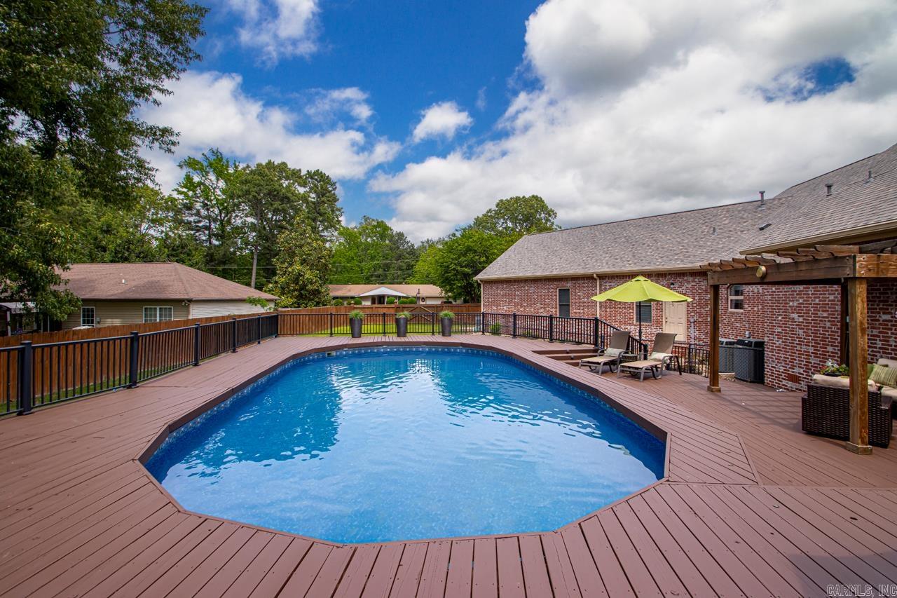 1212 Kenwood Road