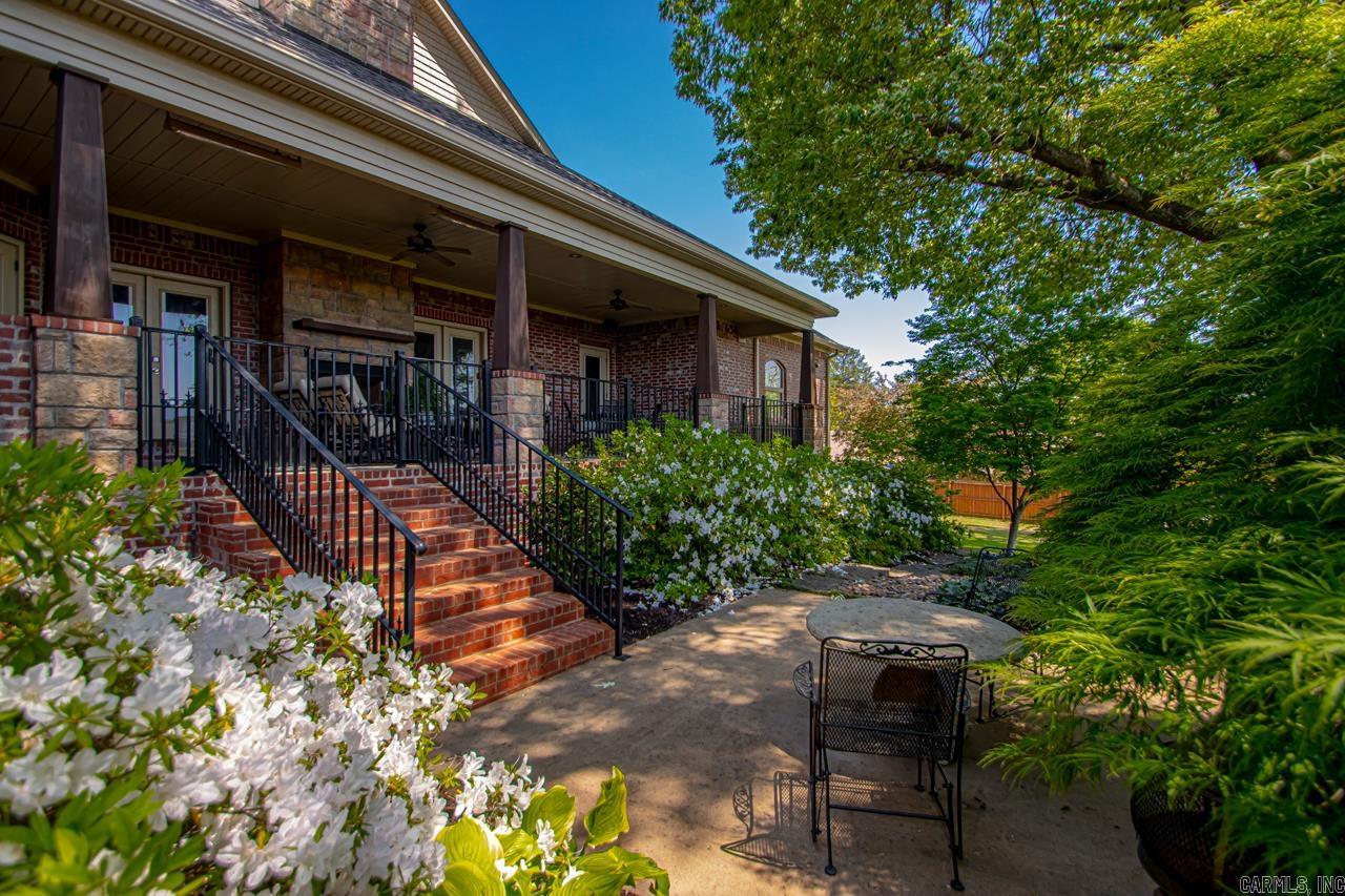 1212 Kenwood Road