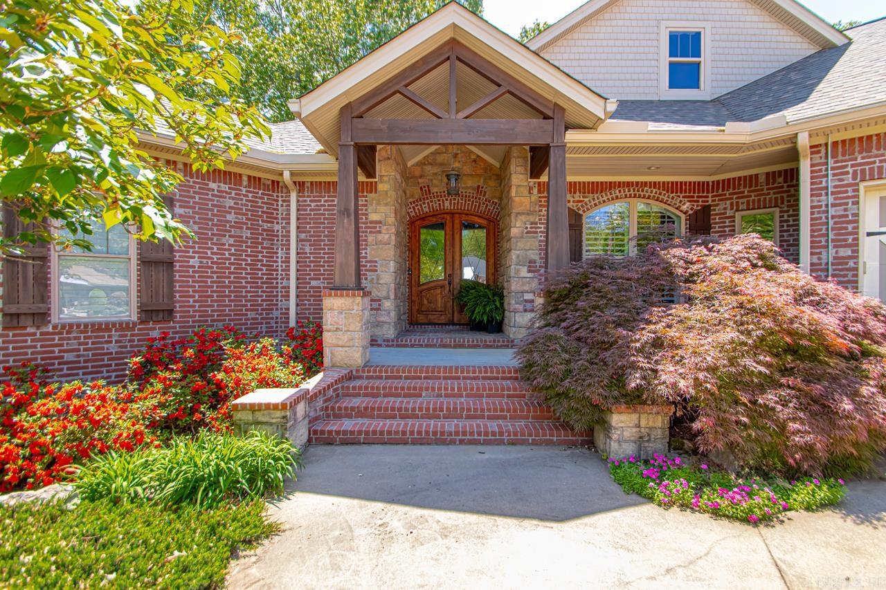 1212 Kenwood Road