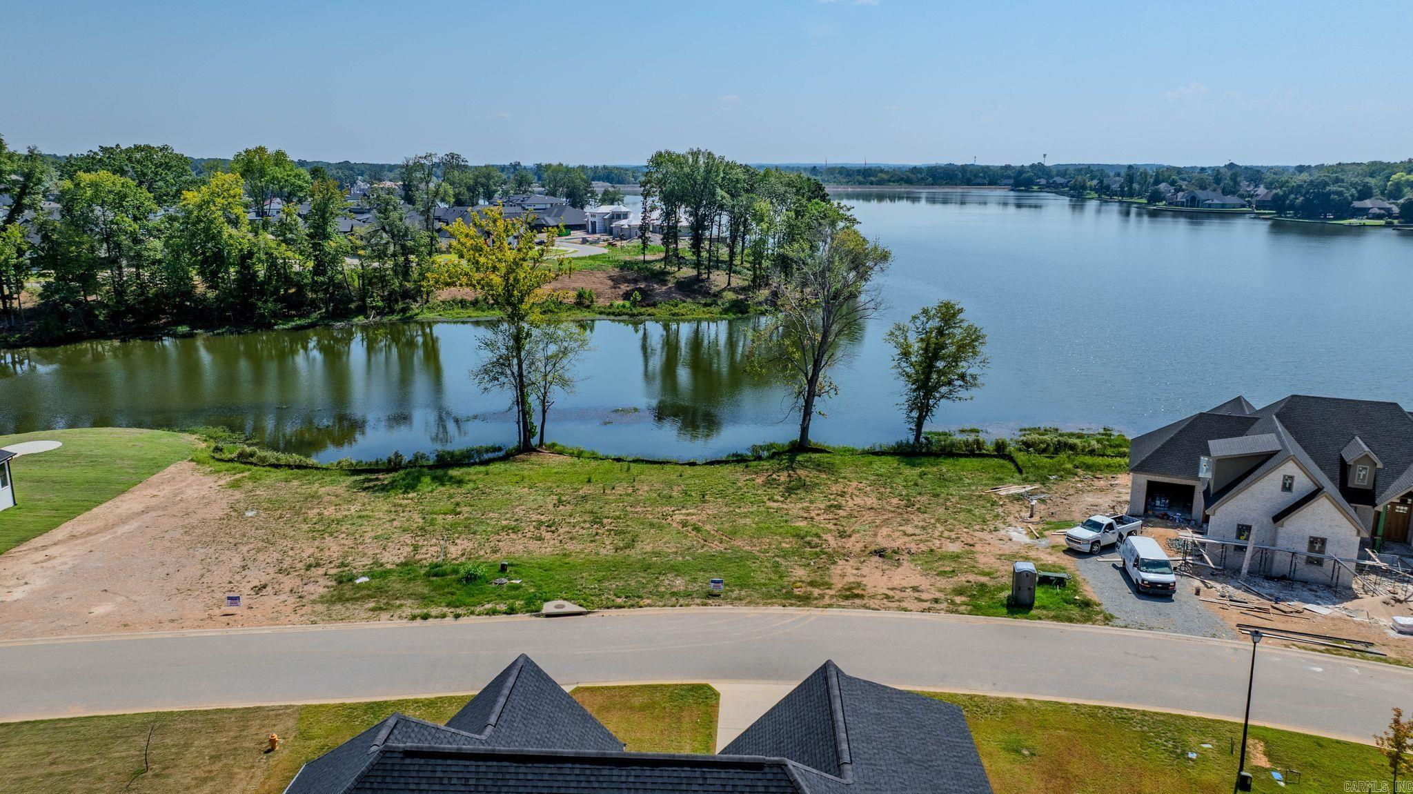 6035 Majestic Waters Drive