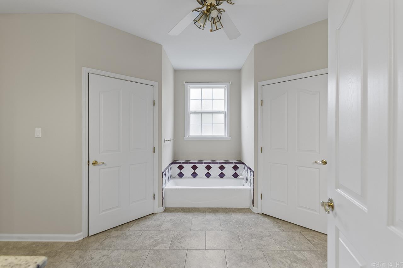 1226 Grayson Circle