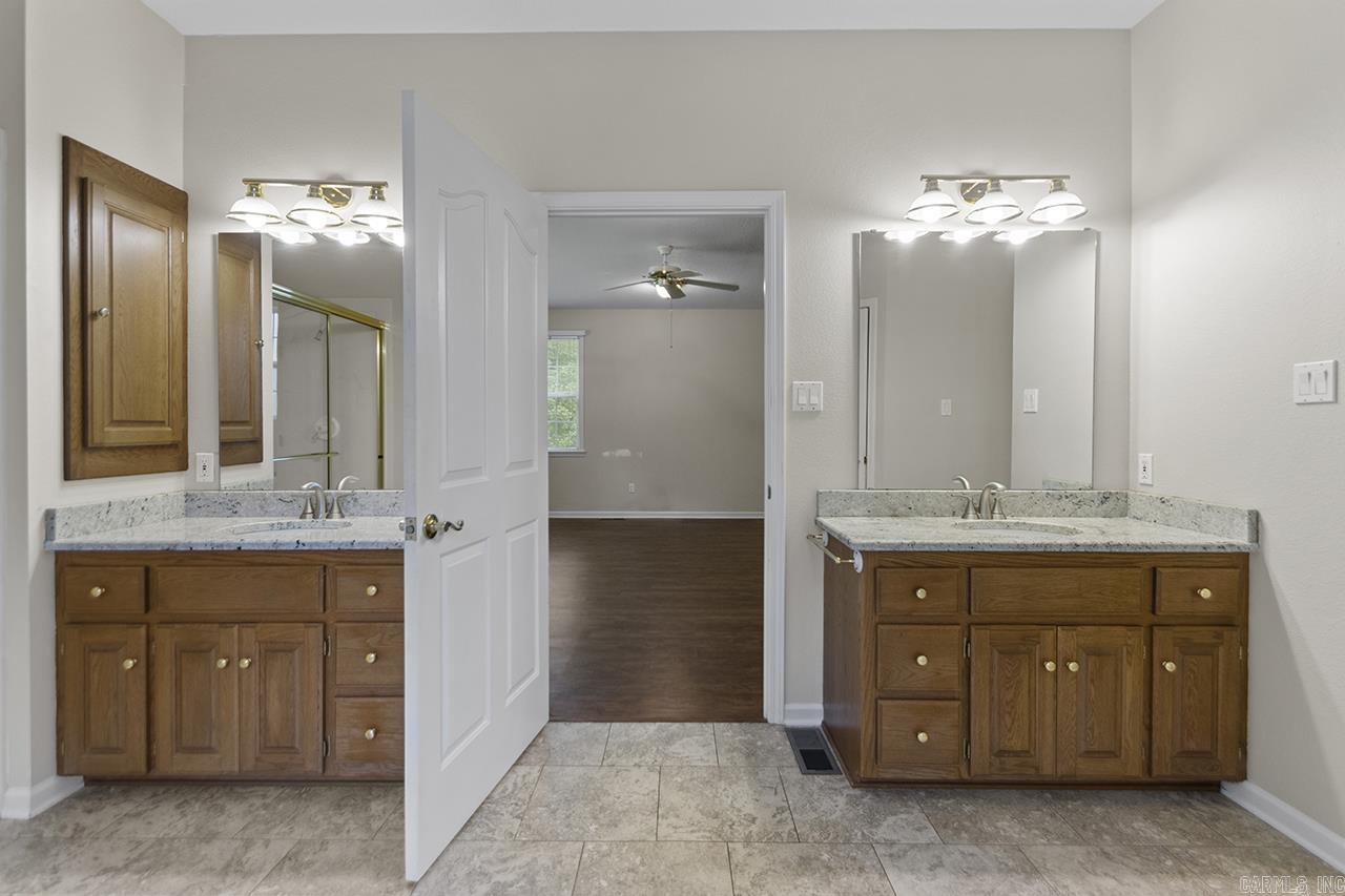 1226 Grayson Circle