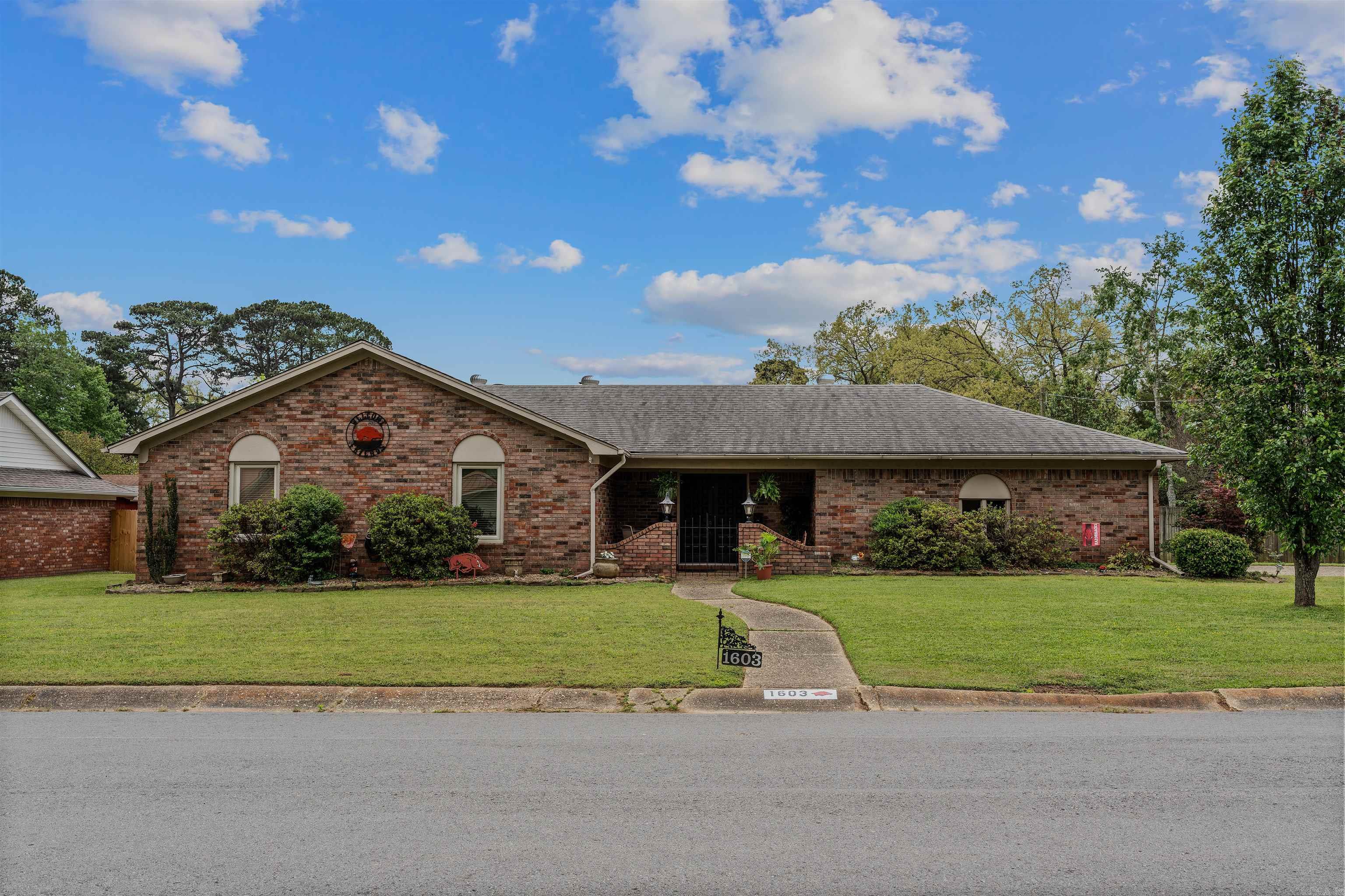 1603 Utopia Street