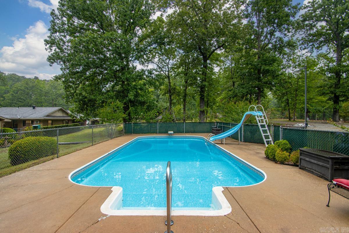 4116 Front Drive