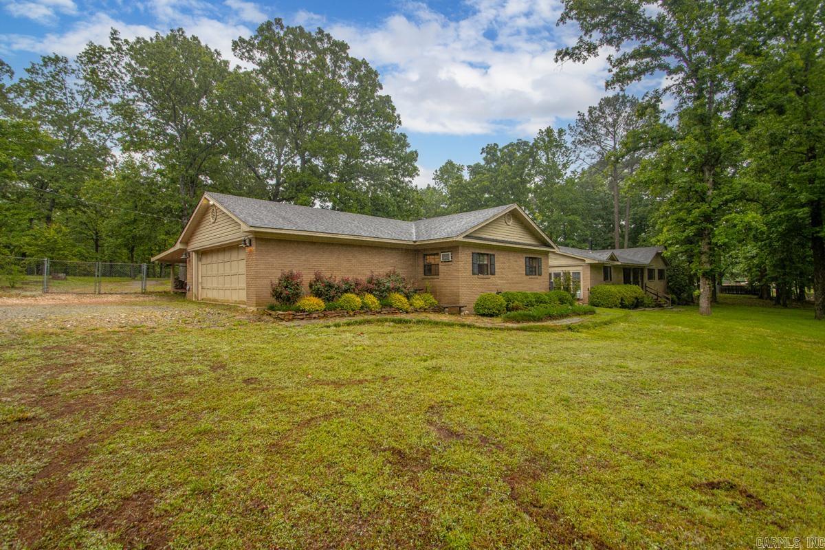 4116 Front Drive