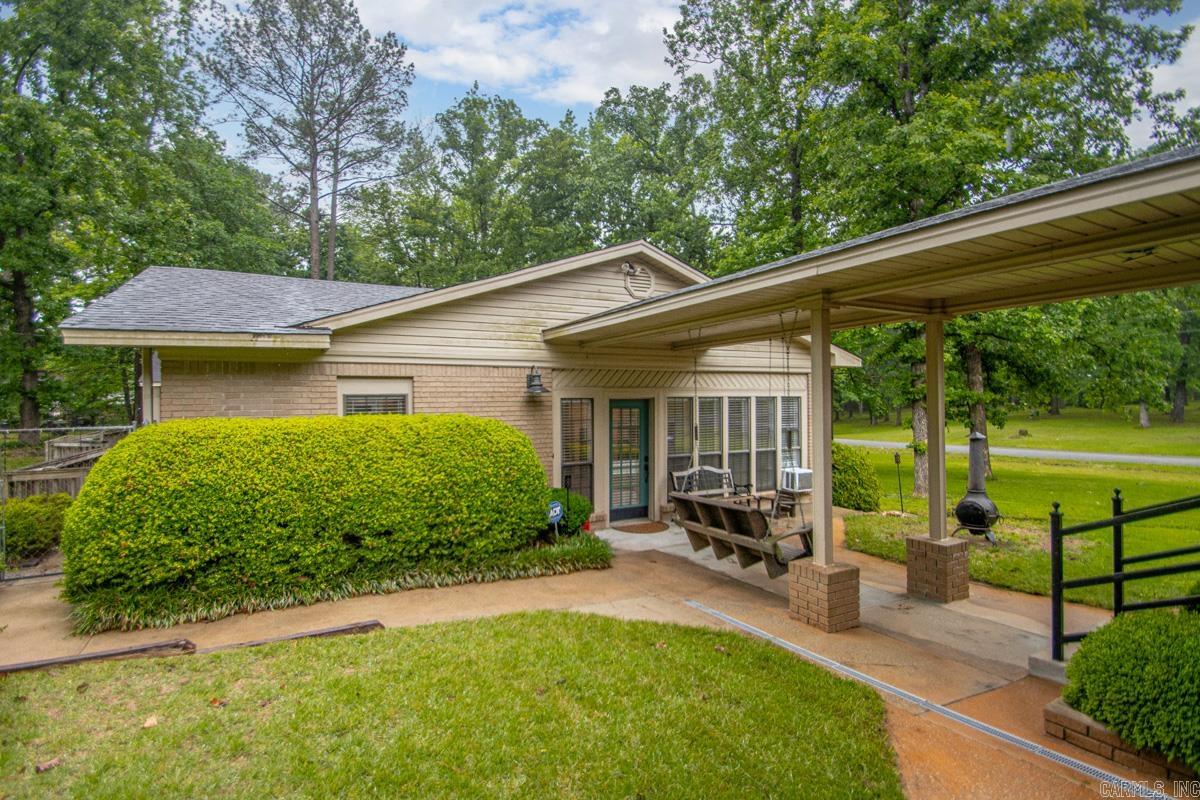 4116 Front Drive