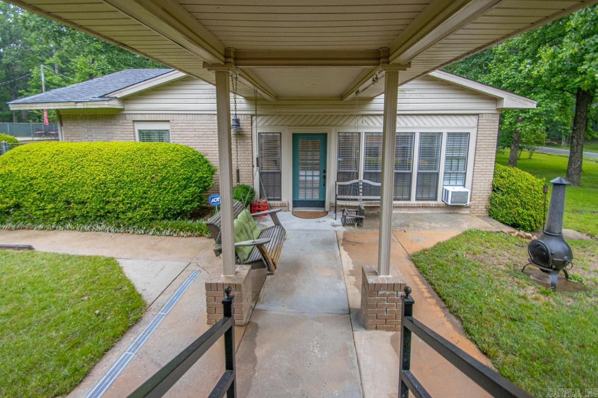 4116 Front Drive
