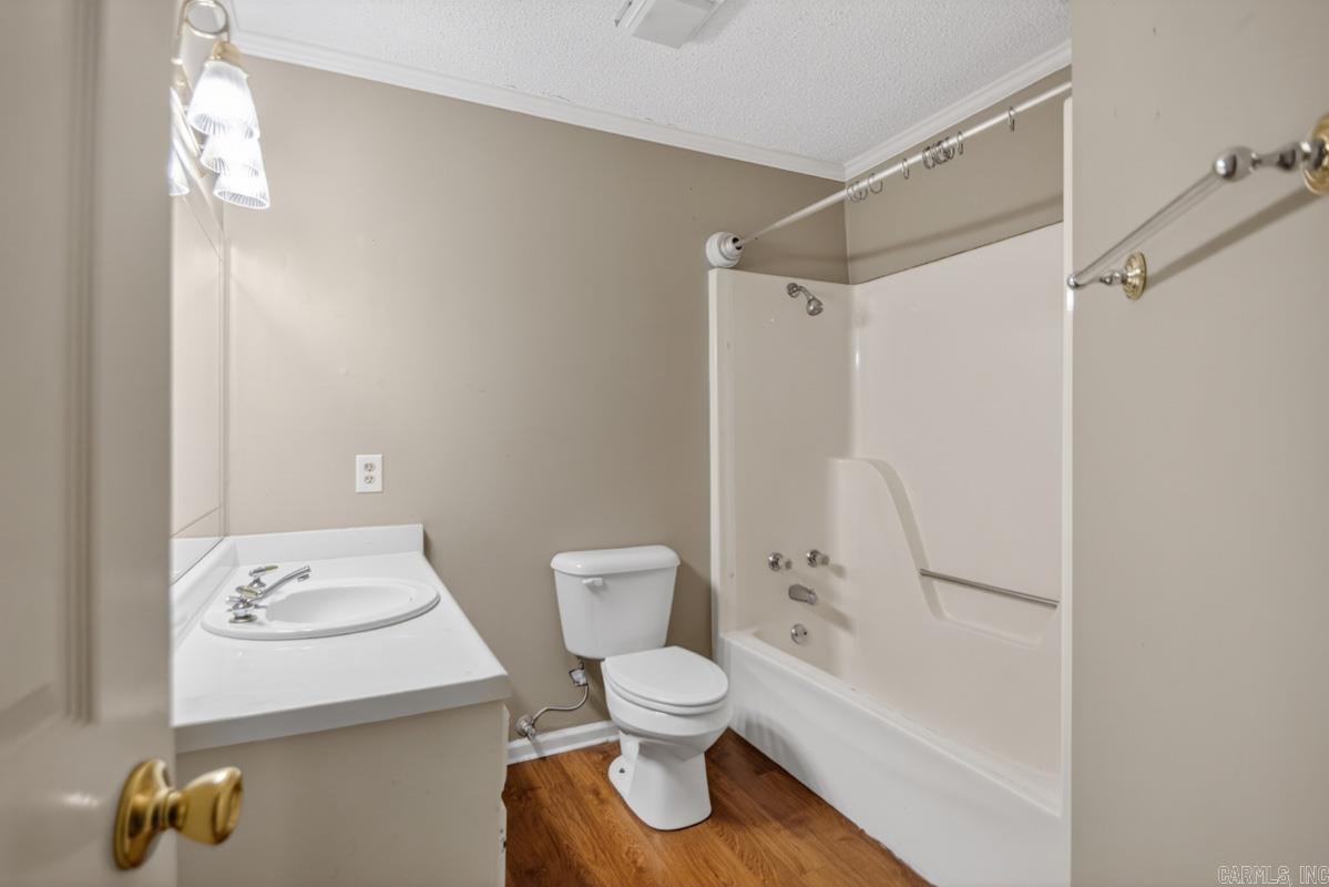 2101 Coral Tree Drive