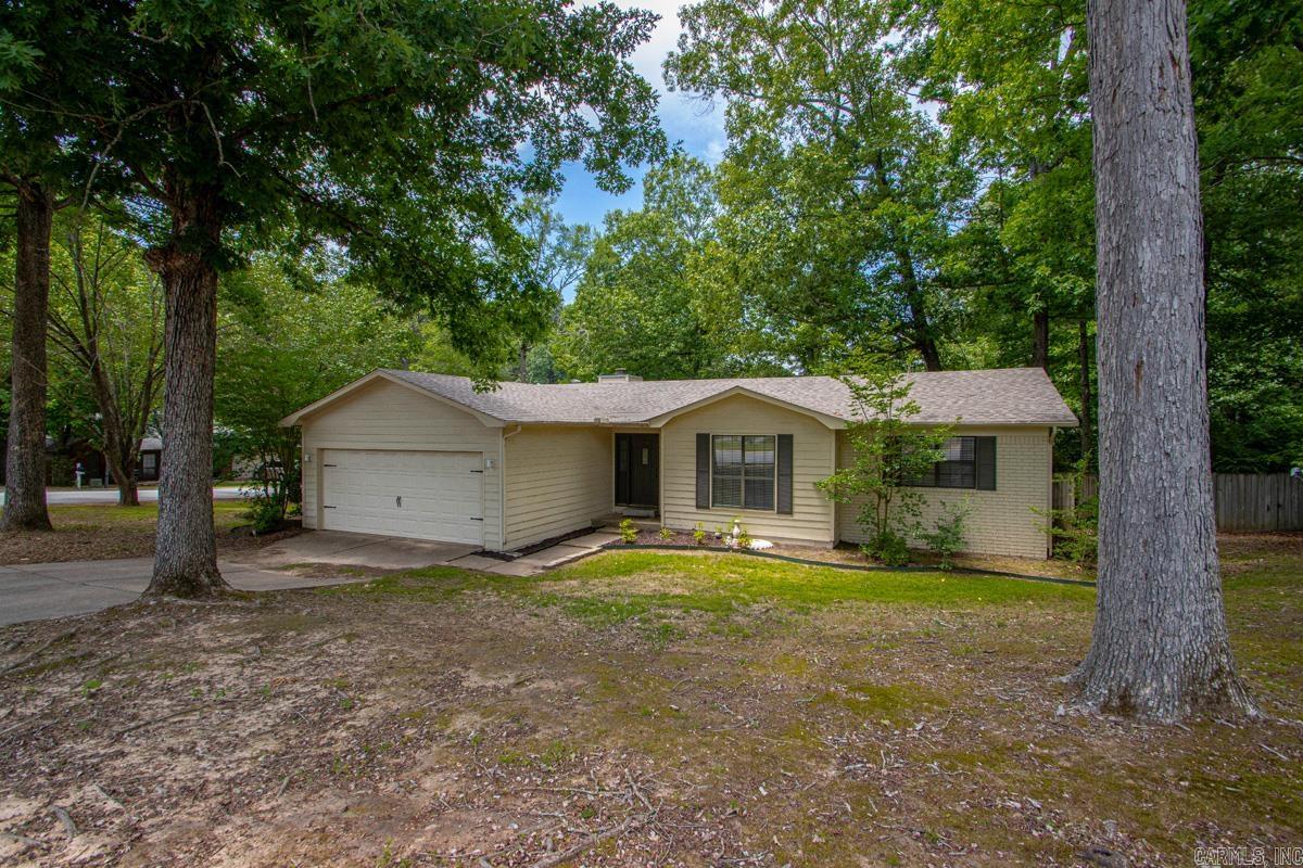 2101 Coral Tree Drive