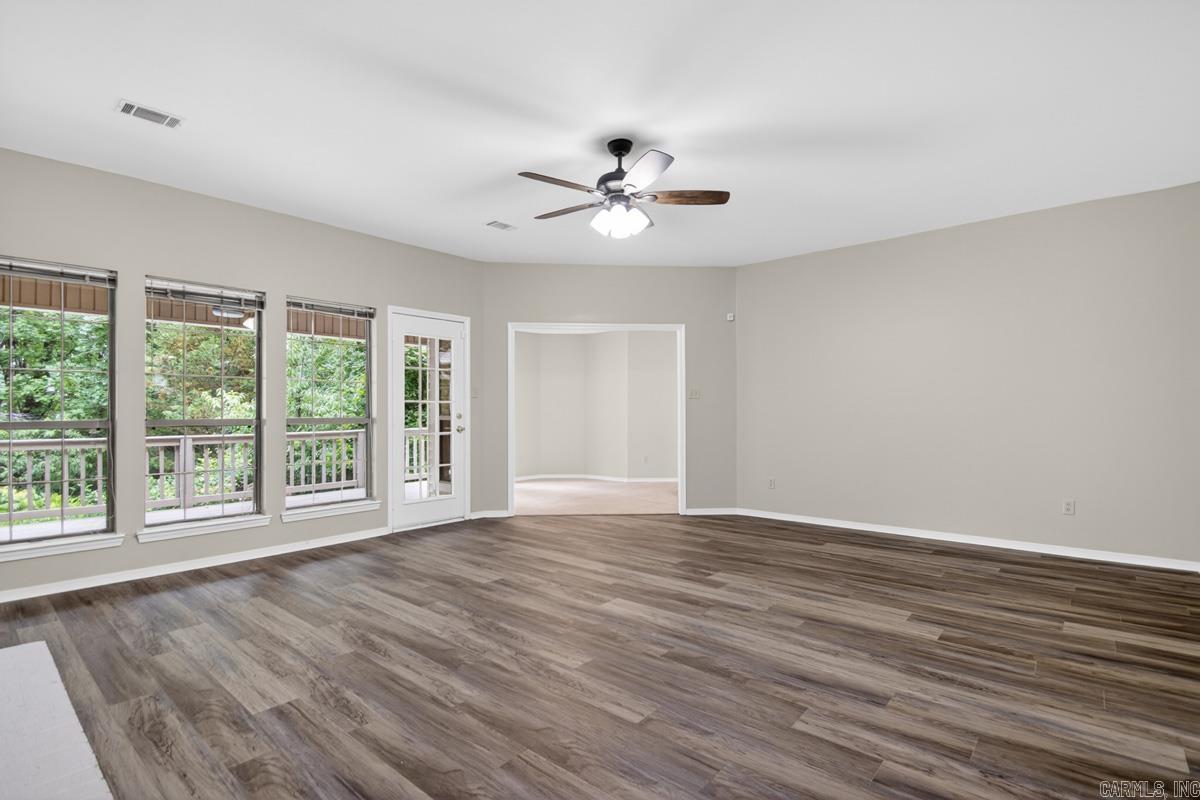 1212 River Oaks Drive