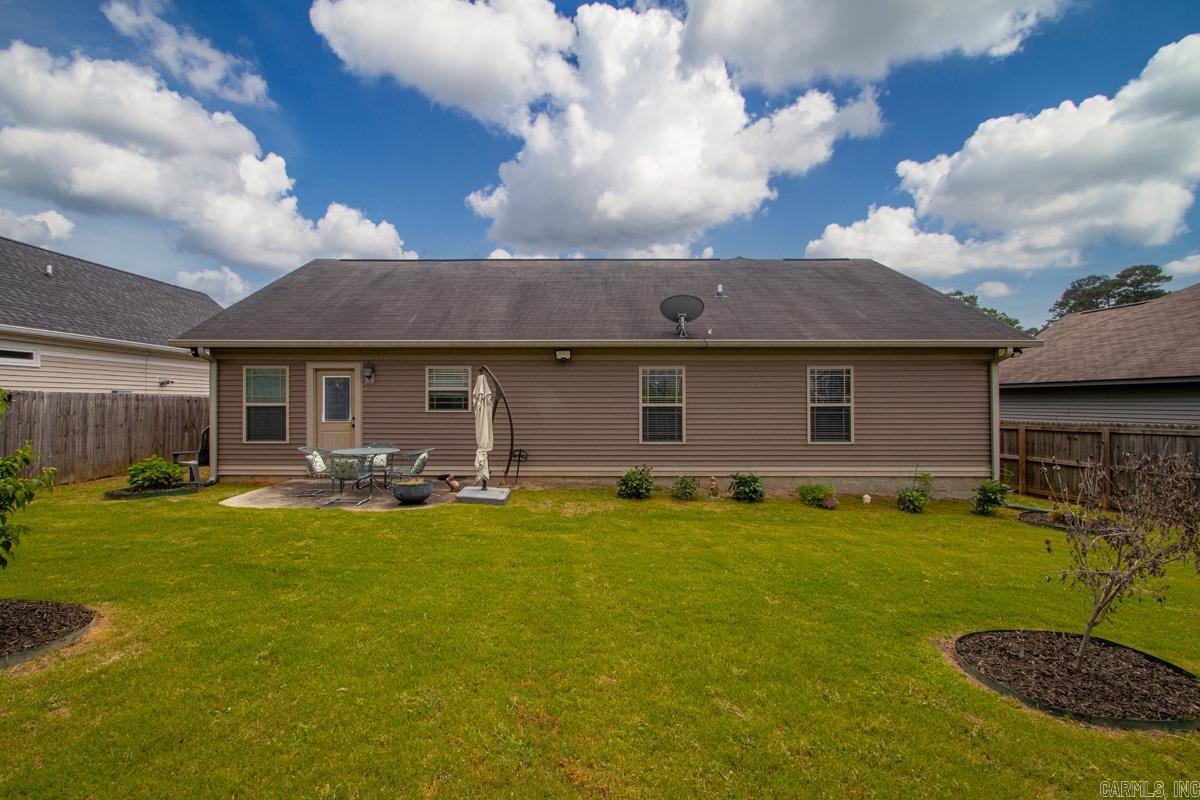 608 Surrey Lane