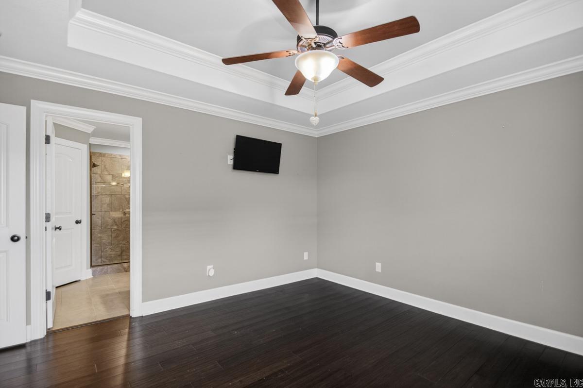 608 Surrey Lane
