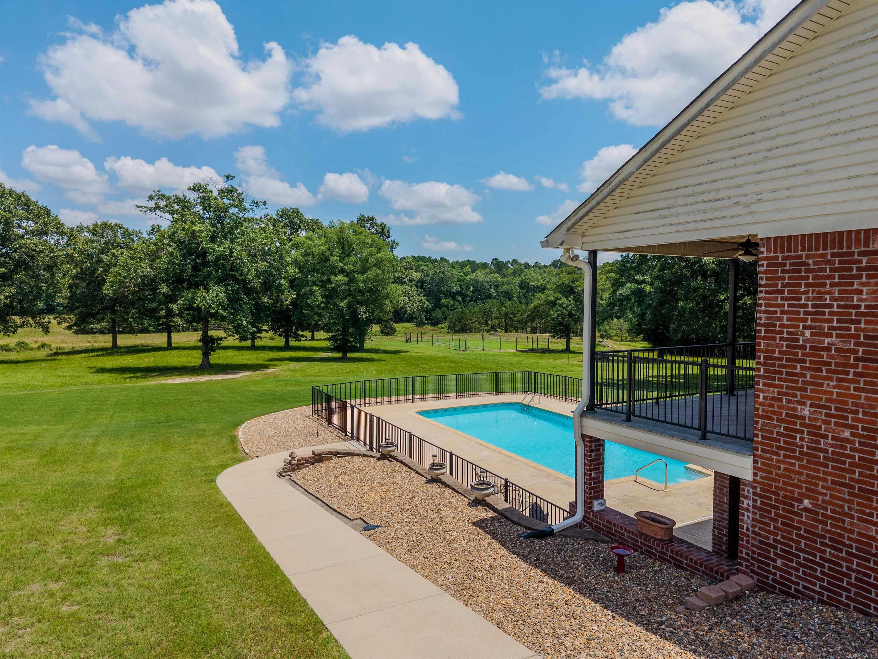 3225 Social Hill Road