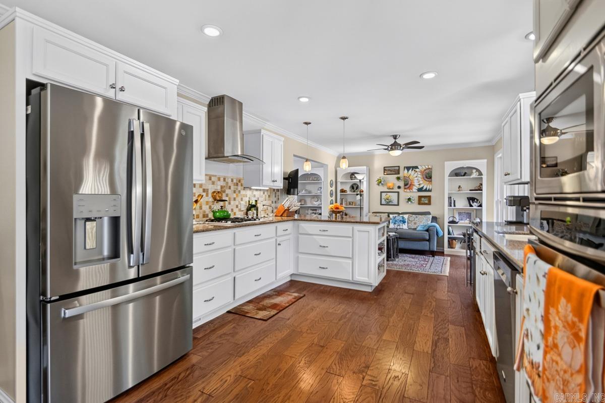 12160 Southridge Drive