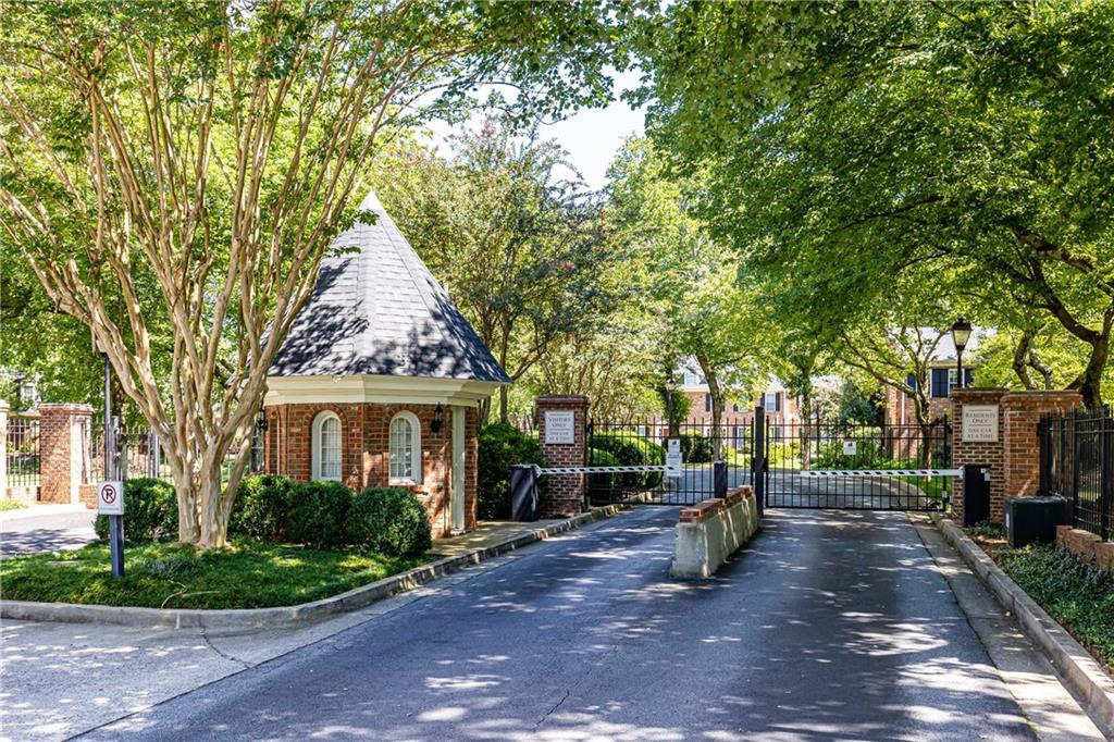 1 Spinning House Place NW