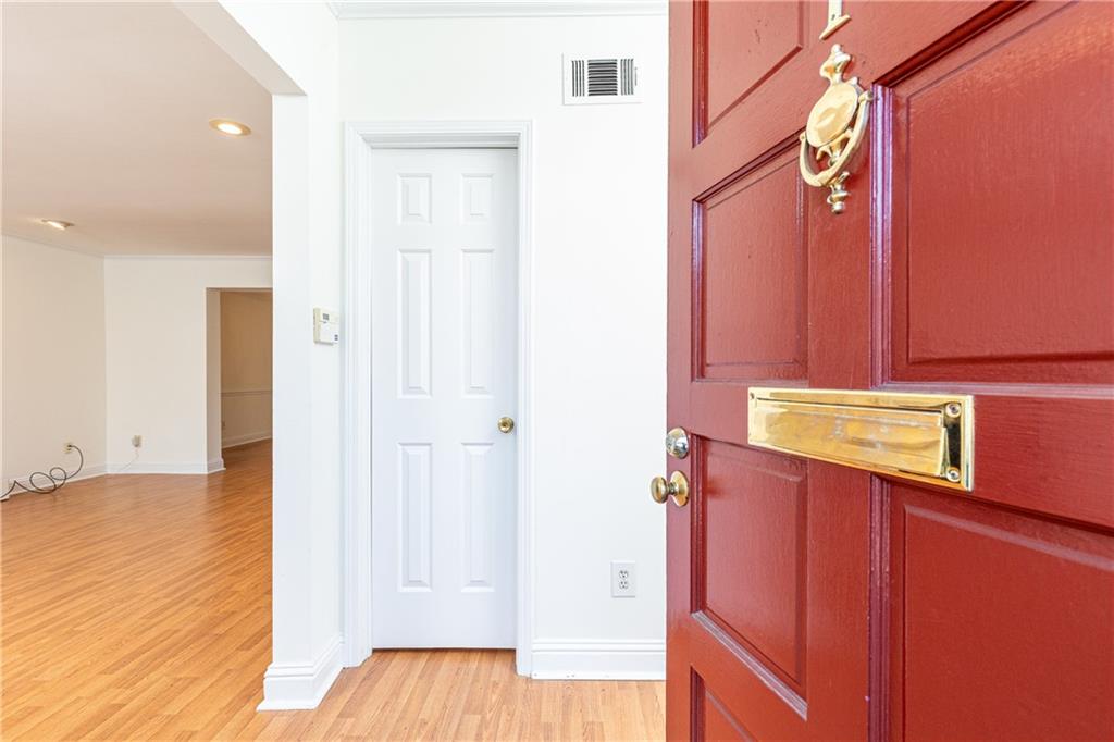 1 Spinning House Place NW