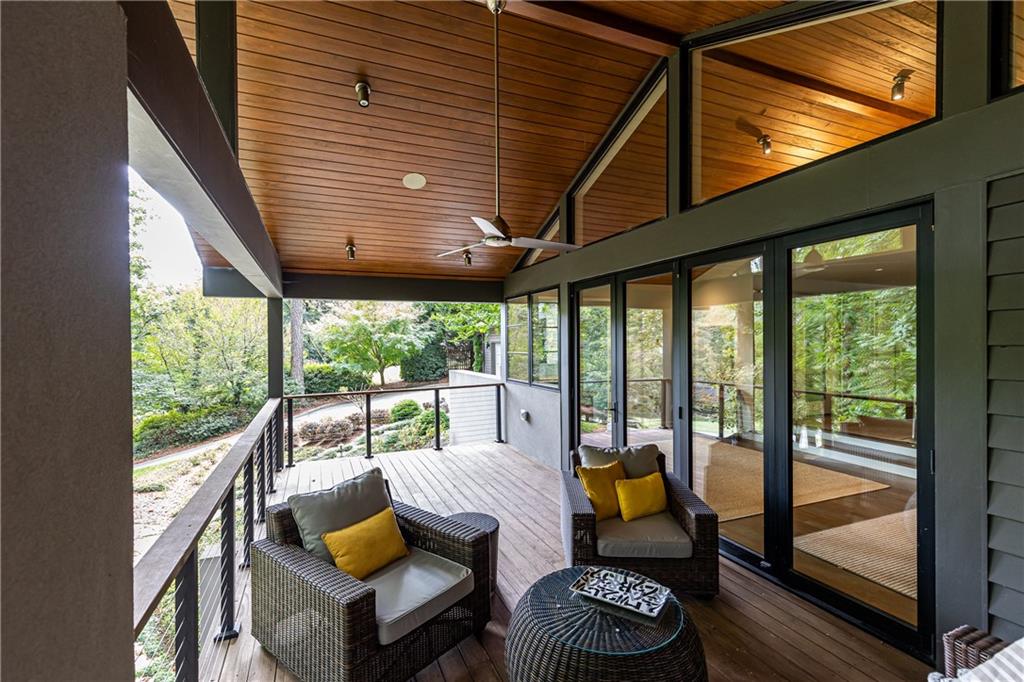 5270 Mount Vernon Parkway