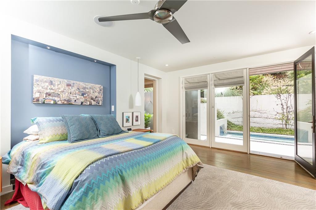 5270 Mount Vernon Parkway