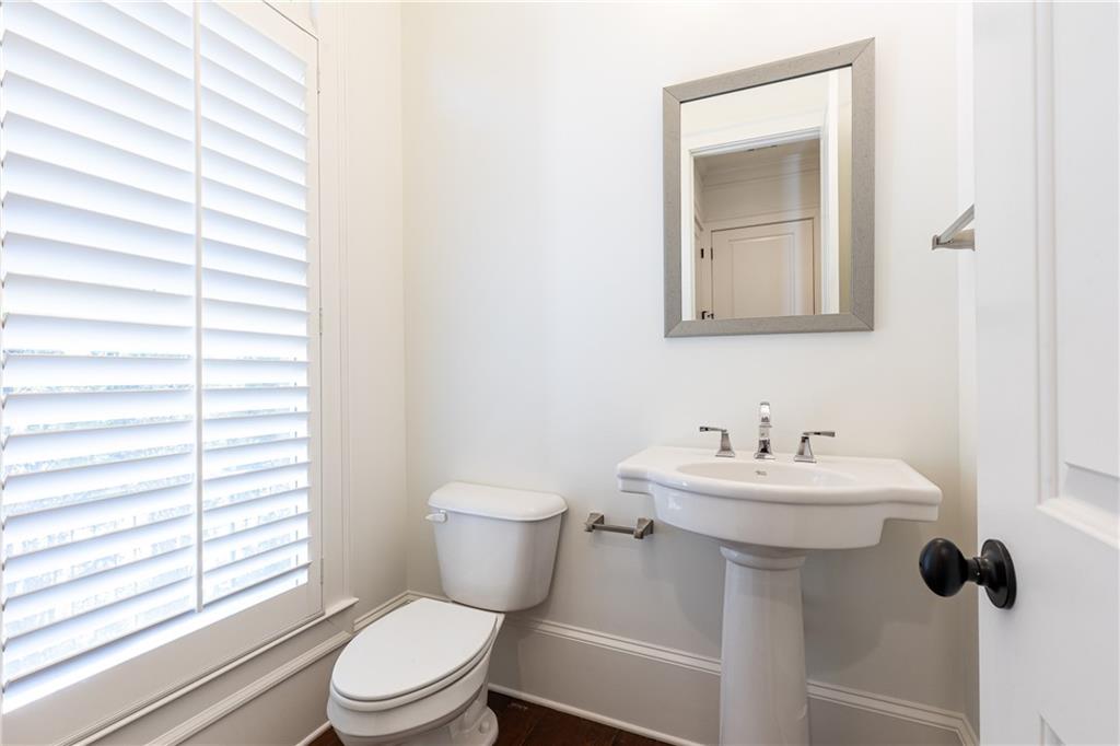 3002 Lenox Road NE Unit 100