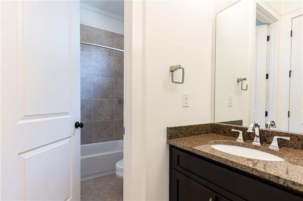 3002 Lenox Road NE Unit 100