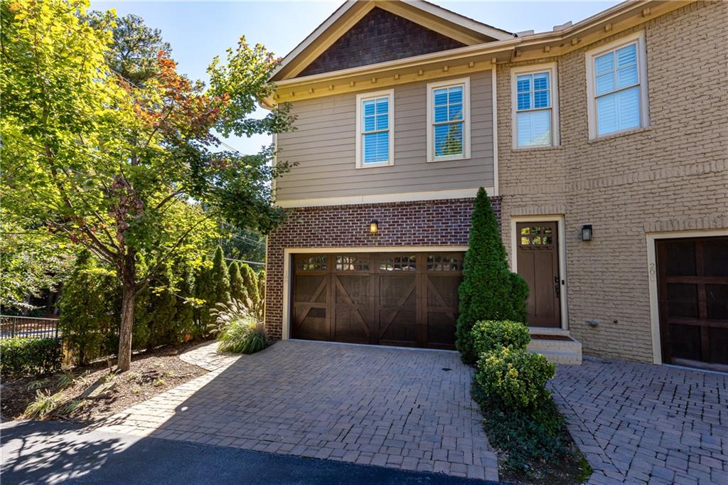 3002 Lenox Road NE Unit 100