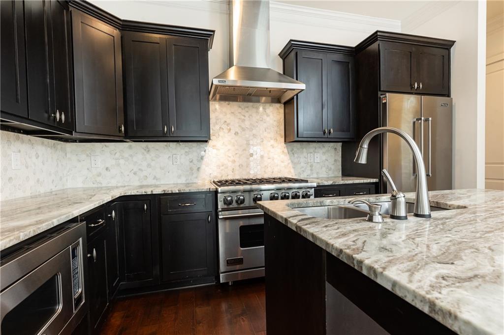 3002 Lenox Road NE Unit 100