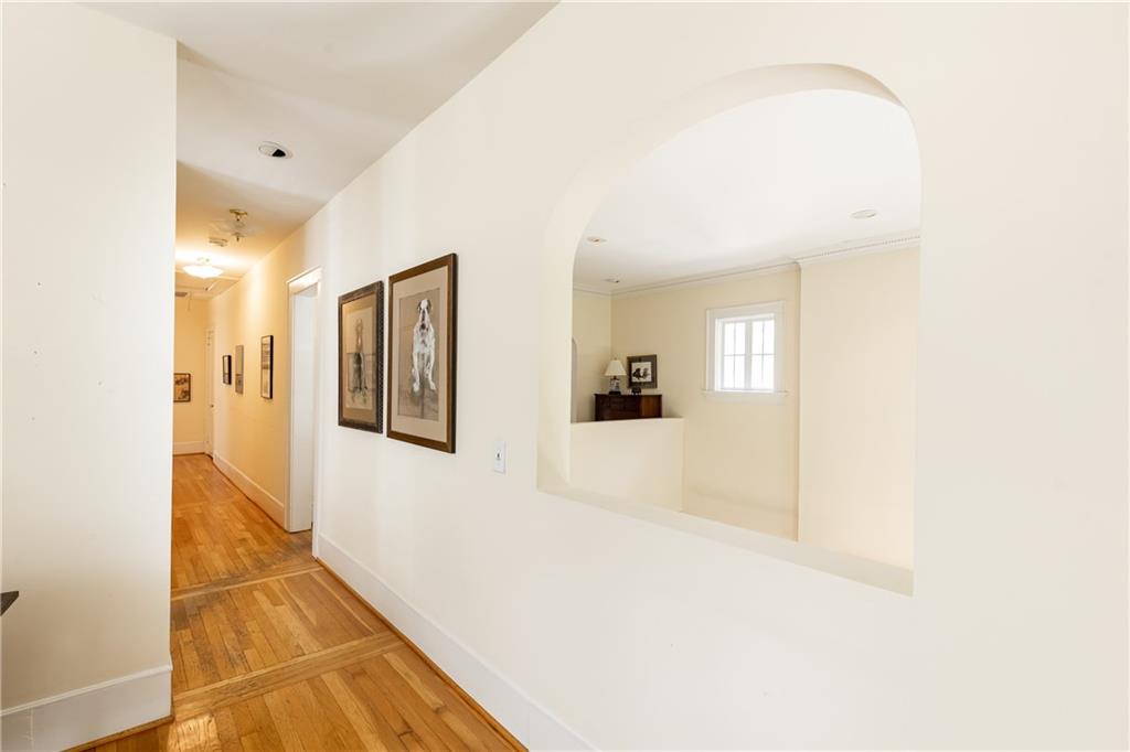 116 Huntington Road NE