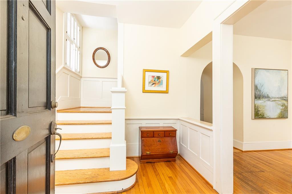 116 Huntington Road NE