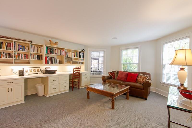 223 Brighton Road NE